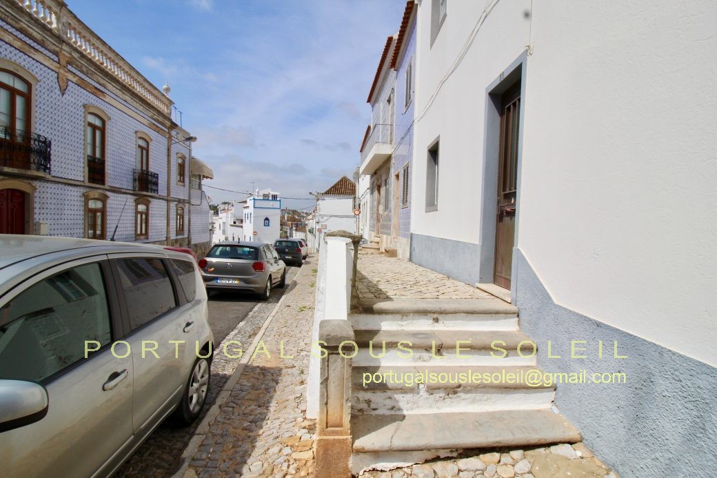 188 Ancienne maison typique dans le centre ville historique de Tavira IMG_5563