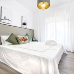 Bright 2 bedroom apartment for sale in Tavira town centre, Algarve, Portugal 18
